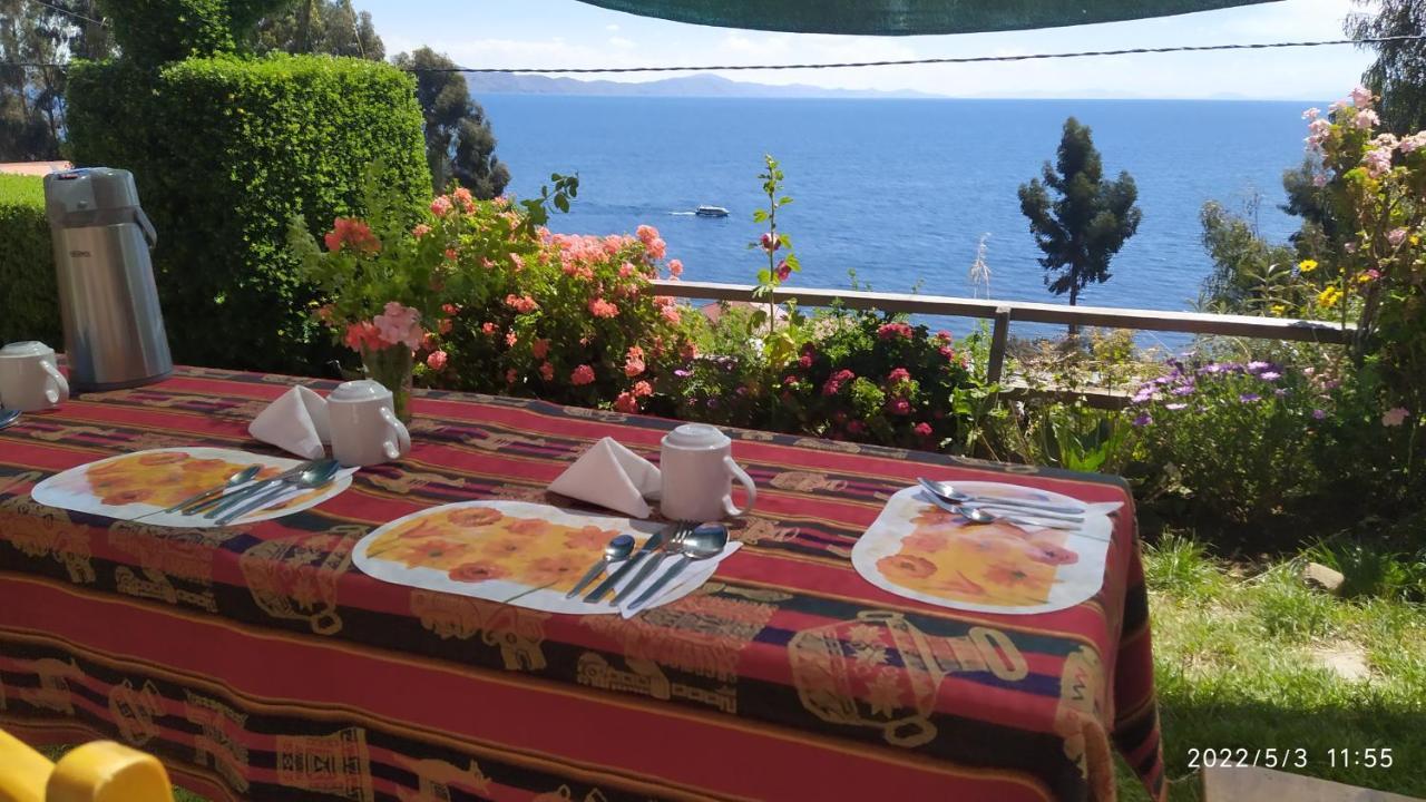 Tikawasi Homestay Comunidad Pueblo Isla Amantani Jose Luis Ocosuyo Екстериор снимка